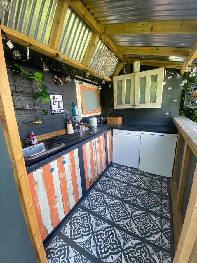 Secret Garden Glamping Hotel Lymington Exterior foto